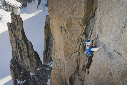 A Siebe Vanhee la prima solitaria della 'Voie Petit' sul Grand Capucin